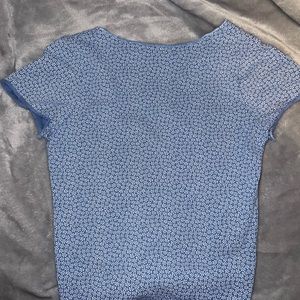 Cute blue floral brandy melville crop top